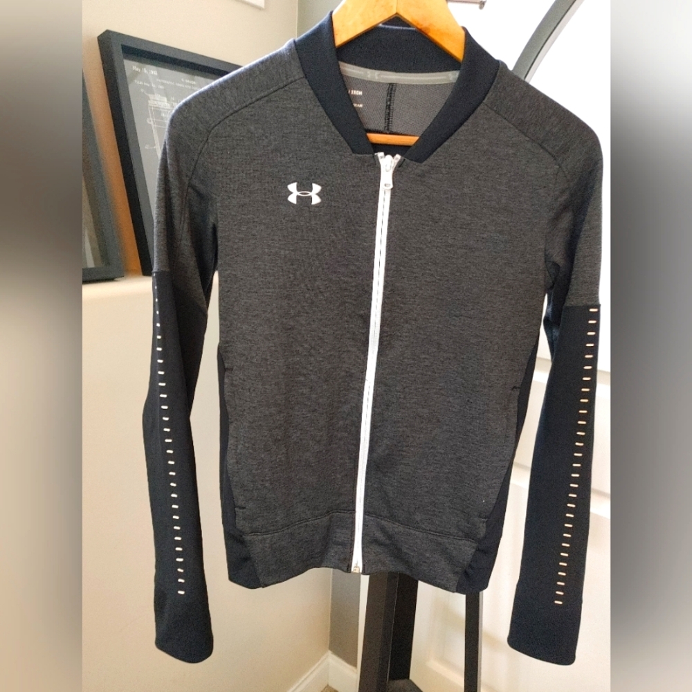 Under Armour Women's Charcoal Grey Jacket ~ Size XXS